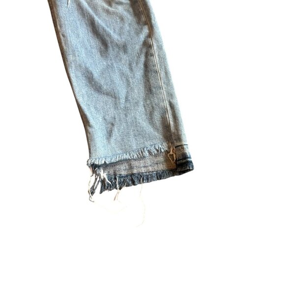 Rag & Bone Dre Capri Distressed Jeans Casual Light Wash Marina Size 28 Women's - Picture 5 of 12